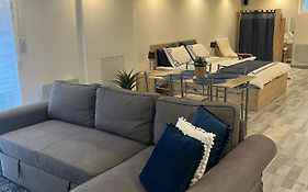 Tres Bel Appartement Type Loft De 40 M2 Dans Maison Avec Parking Privatif